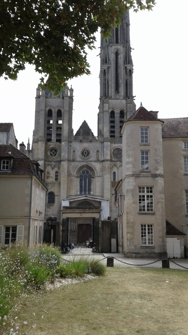 20170709_FacadeSenlis(1)